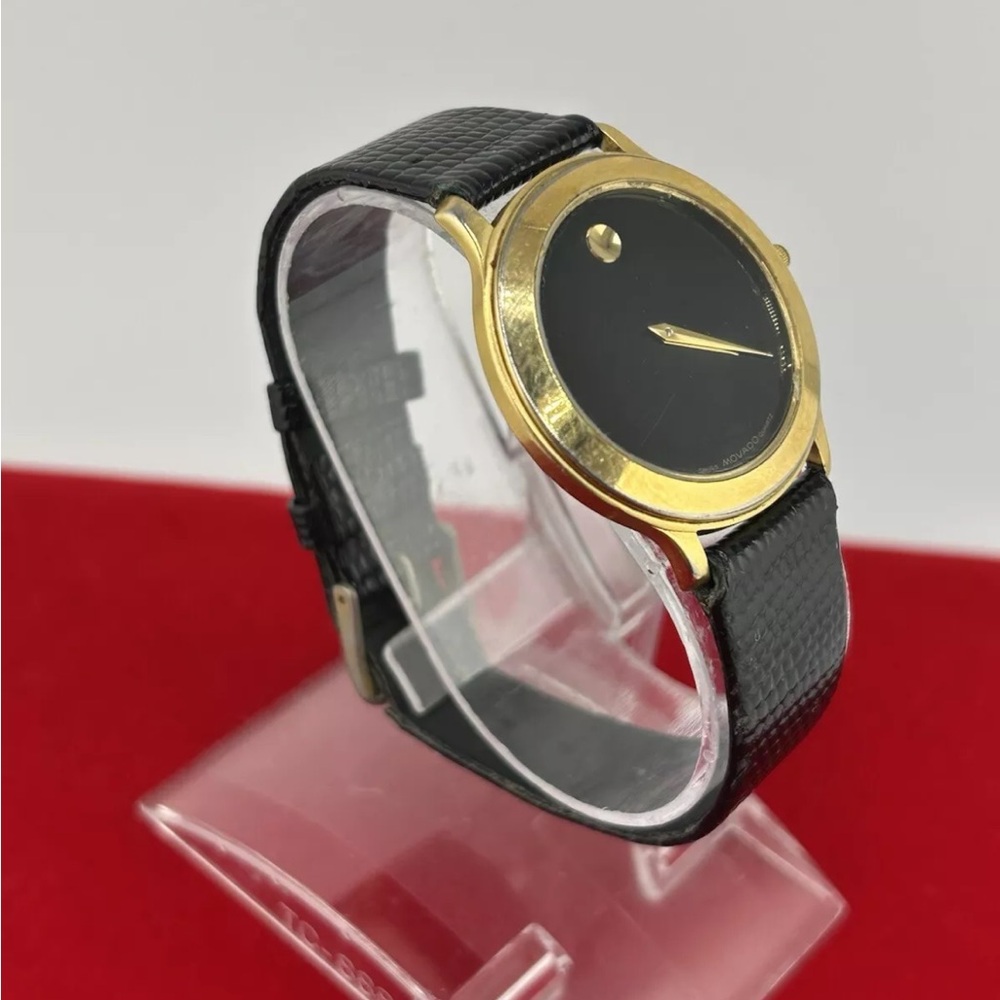 Movado Museum Classic Black Gold Tone Quartz Ladies Watch New Battery #152